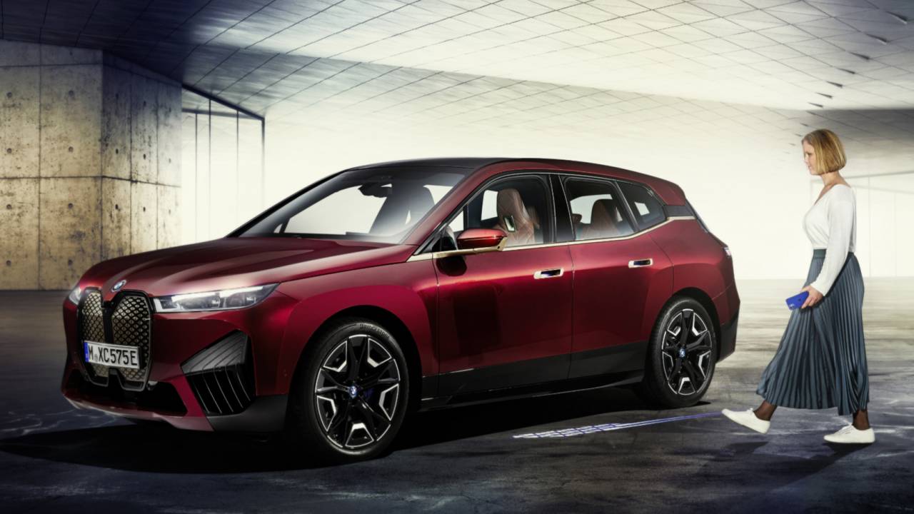 BMW will debut UWB Digital Key Plus with iX all-electric SUV