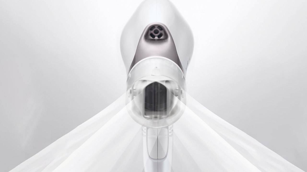 Panasonic Hair Dryer uses “nanoe” tech to blow moisture