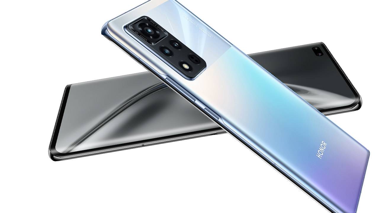 Honor marks independence by inking the supplier deals Huawei couldn’t