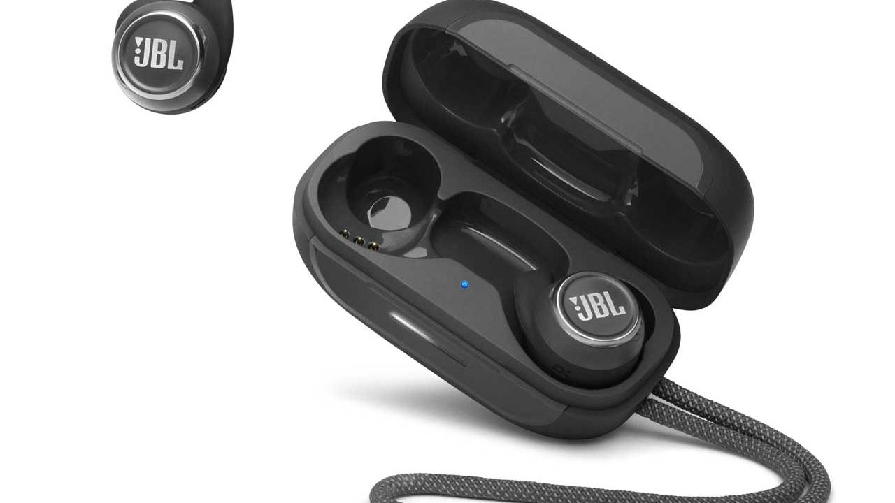 JBL Reflect Mini NC TWS earbuds debut at CES 2021