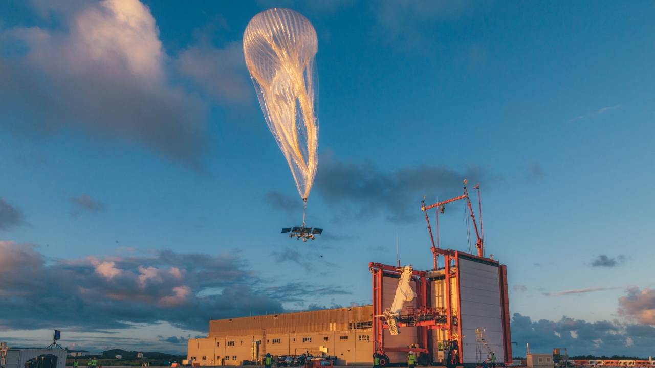 Alphabet Loon Internet balloon “Other Bet” gets grounded forever