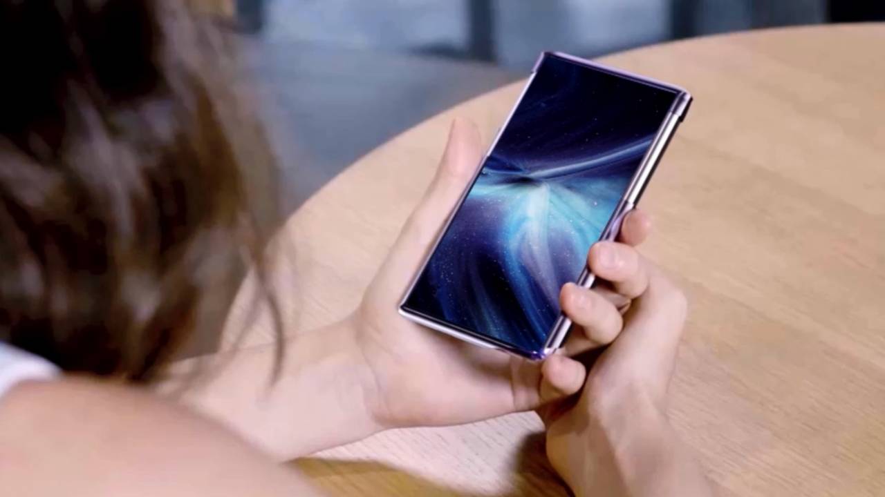 Watch TCL’s rollable OLED phone and scroll-like tablet for CES 2021