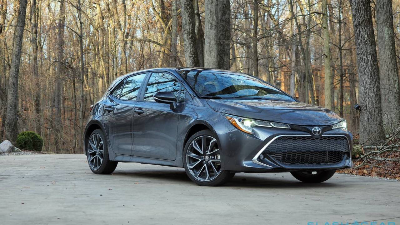 21 Toyota Corolla Hatchback Review Cheap Thrills Slashgear 21 Toyota Corolla Hatchback Review Cheap Thrills Slashgear