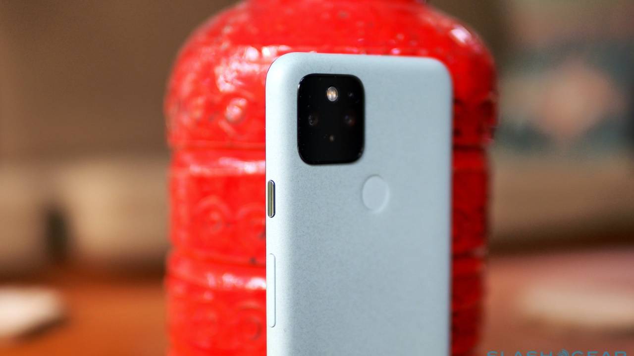 Google Fit update lets Pixel phone track respiratory and heart rate