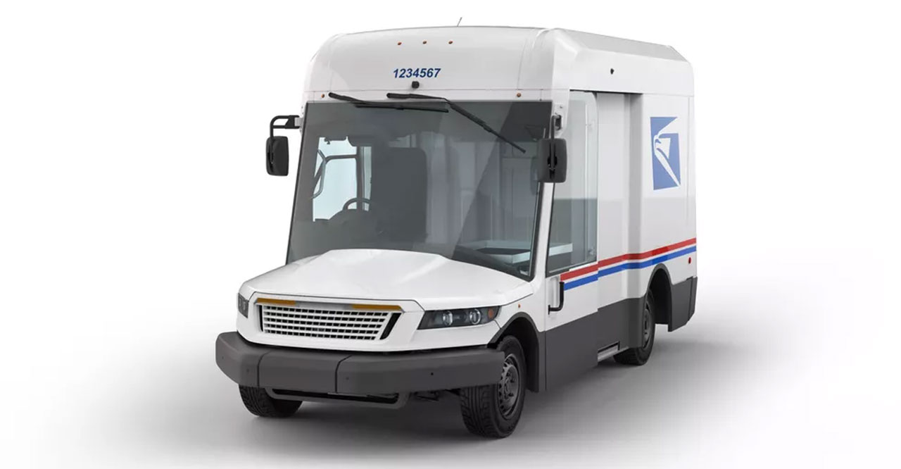 Oshkosh Defense wins USPS contract to modernize postal delivery vehicle