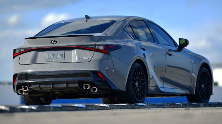 Lexus is f 2022