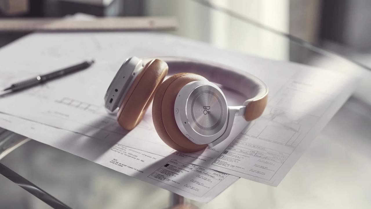 Bang & Olufsen Beoplay HX ANC headphones undercut AirPods Max