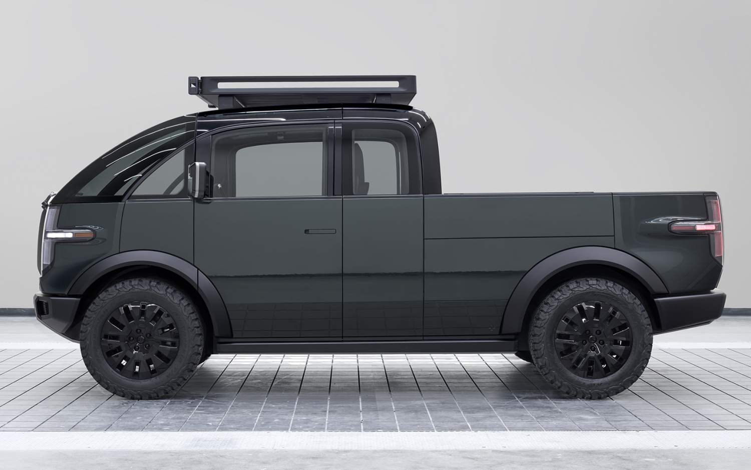 The Canoo Pickup looks like no other electric truck, and I'm fascinated