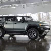 The 2024 GMC Hummer EV SUV features every electric rival should steal