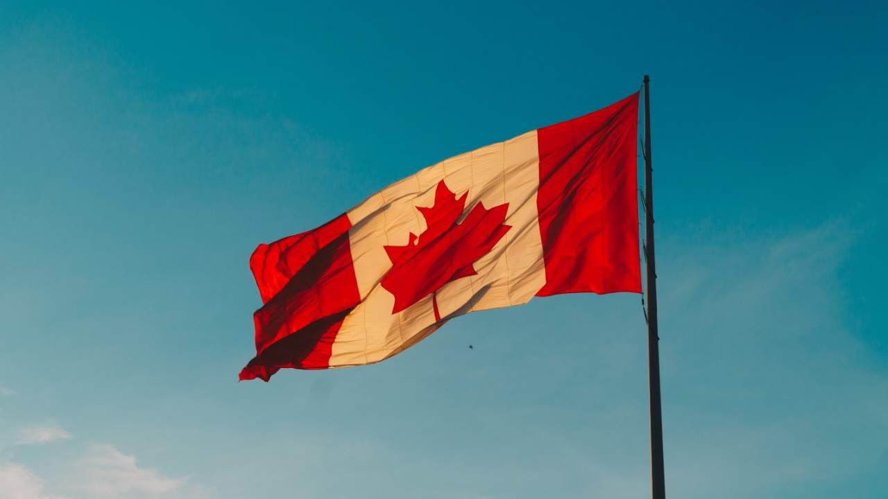 Researchers warn US is fueling Canada’s growing COVID-19 conspiracies