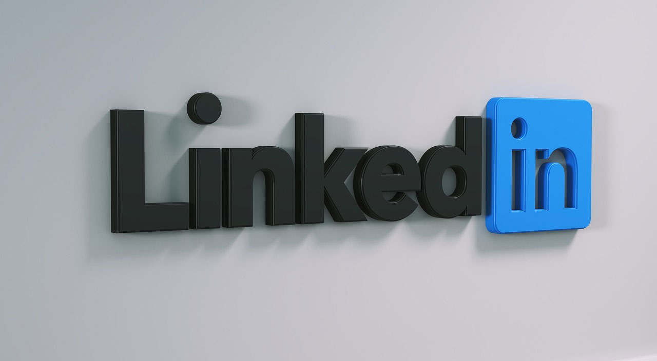 Hackers offer to sell information from 500 million LinkedIn user accounts