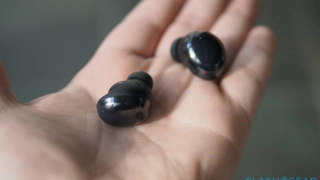 Galaxy Buds Pro update brings back a useful gesture