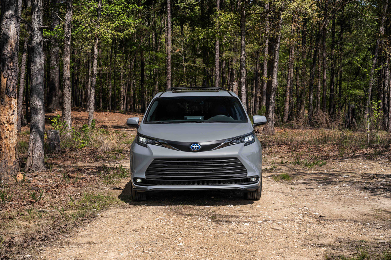 Toyota Sienna Woodland Special Edition Adds Rugged Styling And All