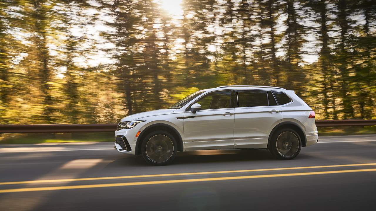 2022 Volkswagen Tiguan arrives this fall with a new face and more standard features