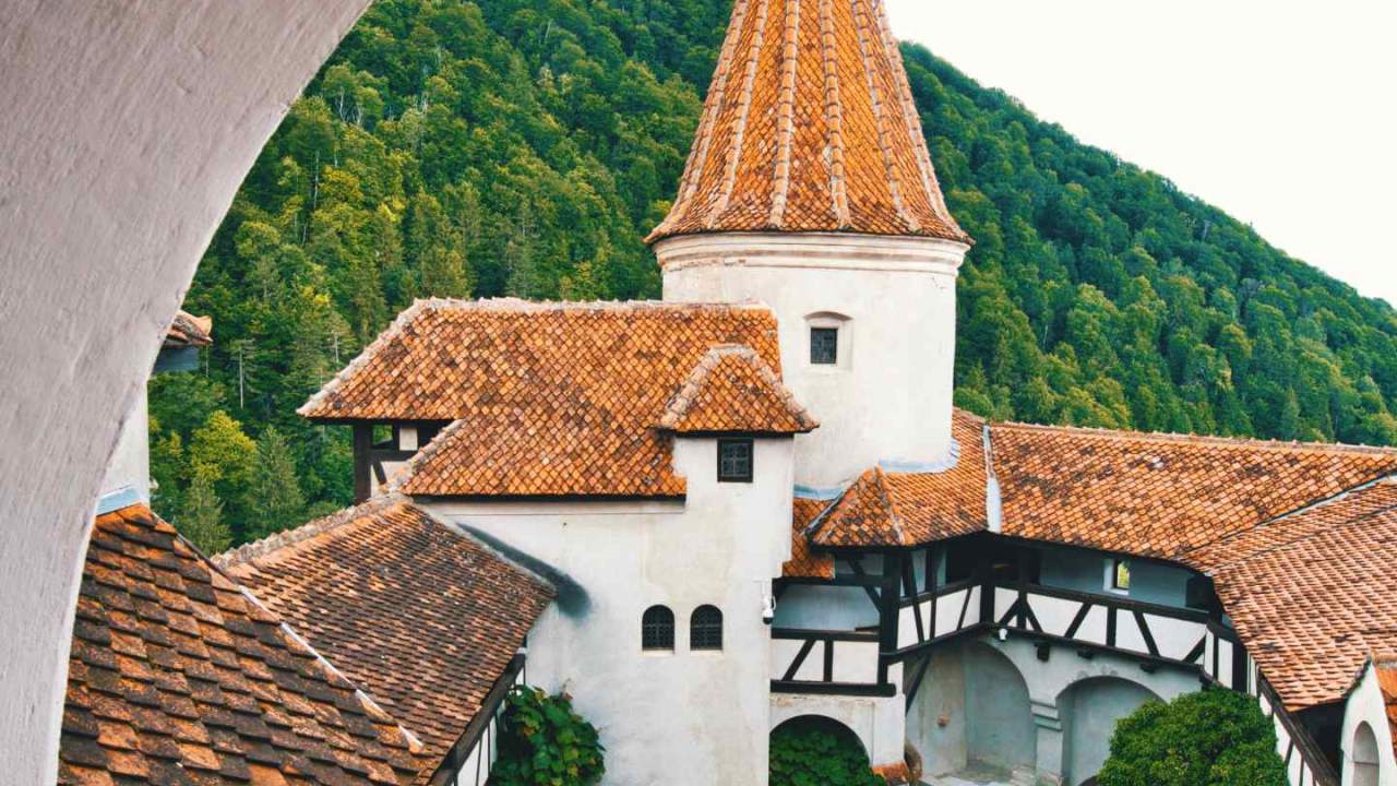 Tourists can now get COVID-19 vaccine at Dracula’s castle in Romania