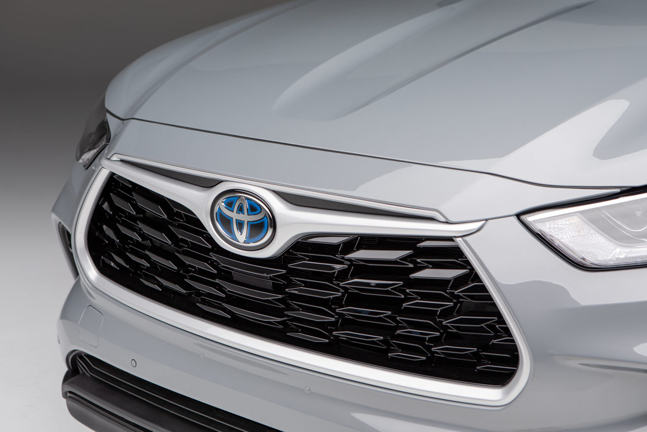 Toyota Highlander Hybrid Bronze Edition Ups The Style SlashGear