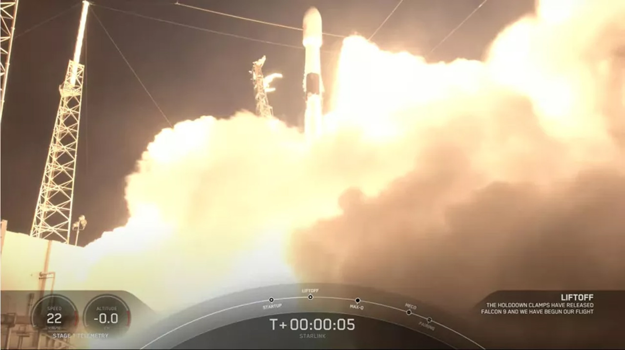 SpaceX successfully launches 60 new Starlink satellites with its 14th mission