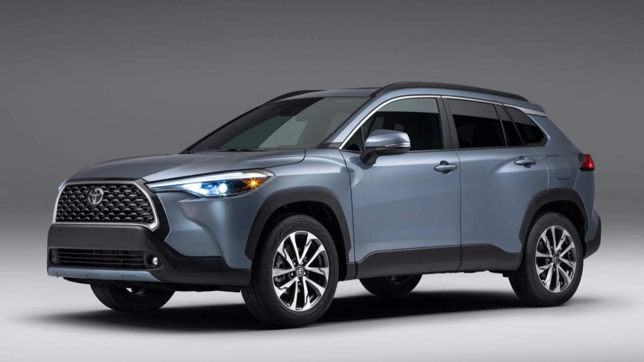 2022 Toyota Corolla Cross slots smaller crossover under RAV4