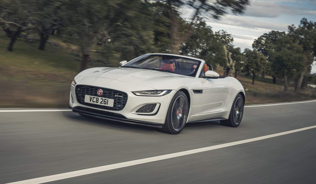 2022 Jaguar F-TYPE debuts a huge supercharger surprise