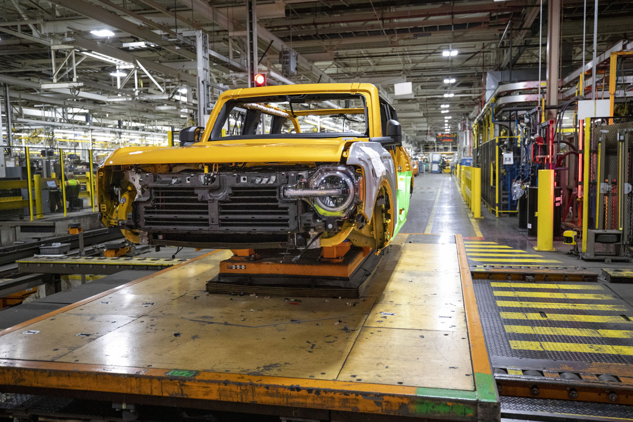 Ford Bronco Production Begins At The Michigan Assembly Plant SlashGear