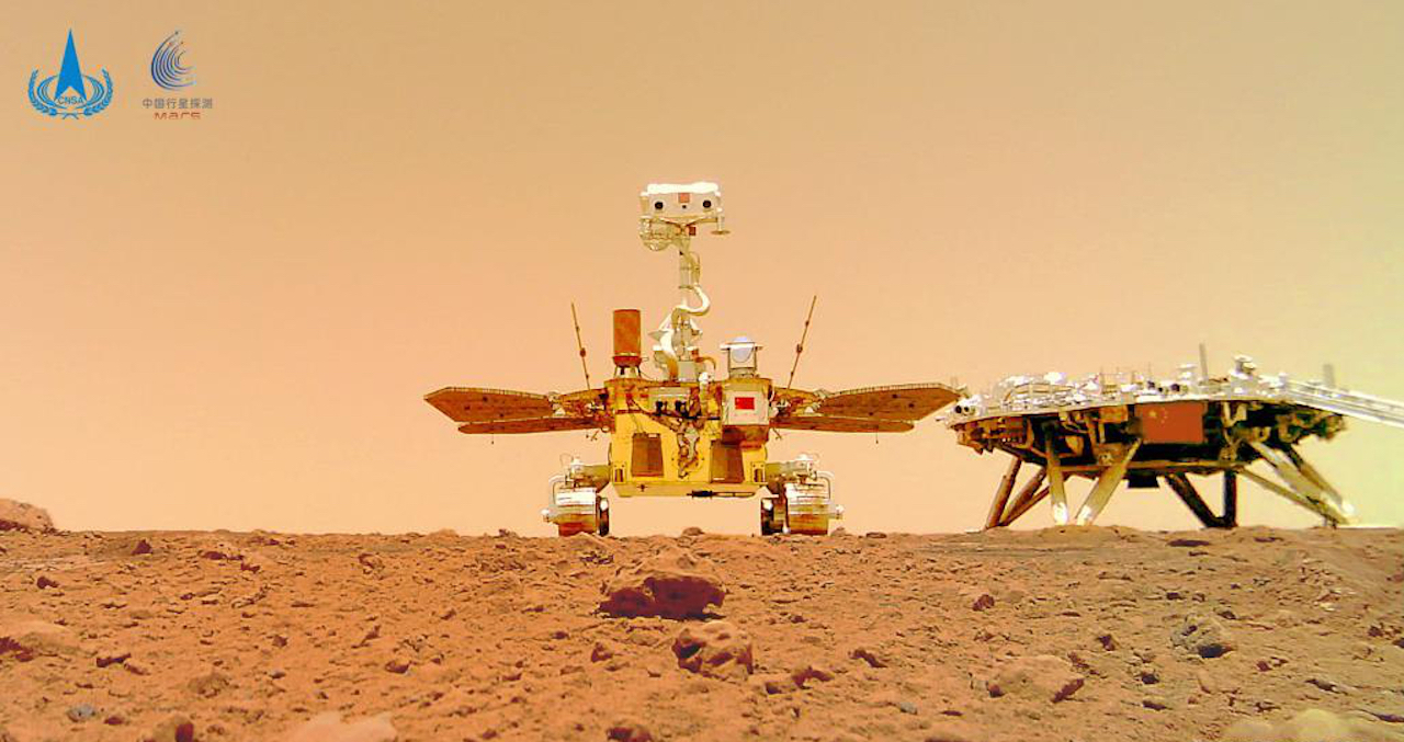China shares footage of Zhurong rover landing process with sound