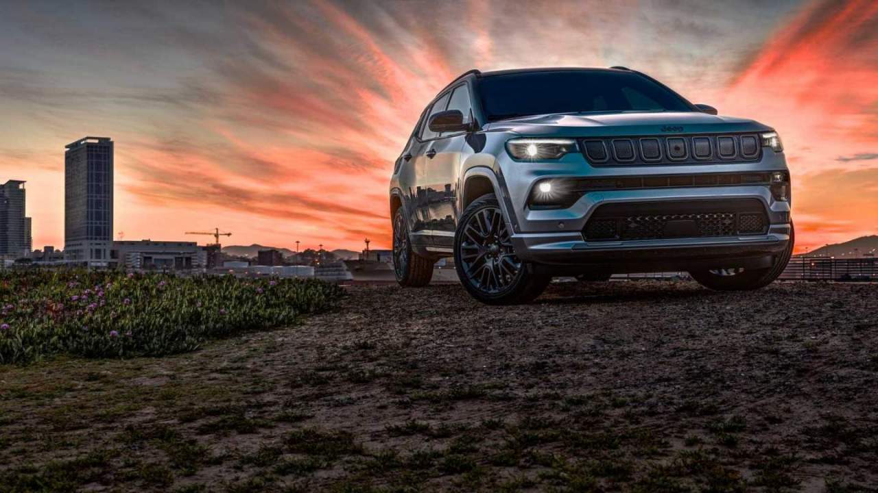 2022 Jeep Compass debuts with revamped styling and a posher interior