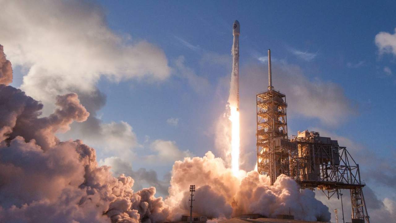 FAA opens Houston office to keep an eye on SpaceX and Blue Origin
