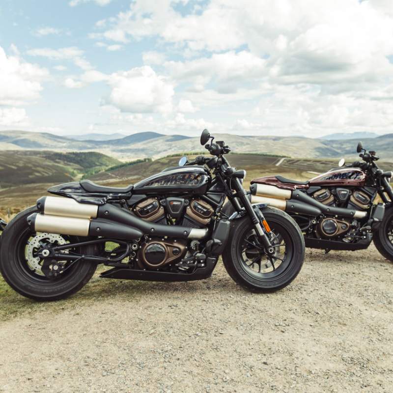 harley sportster 1200 fuel capacity