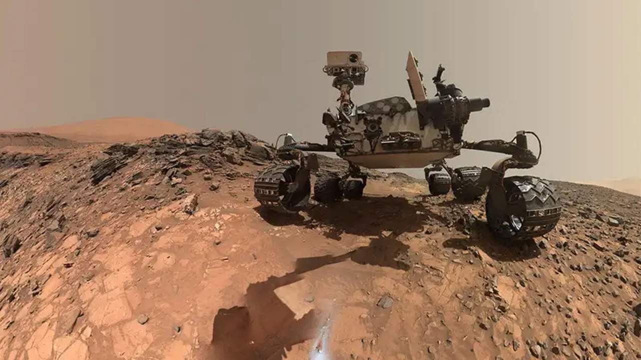 Curiosity rover might be sitting on top of methane-producing microbes