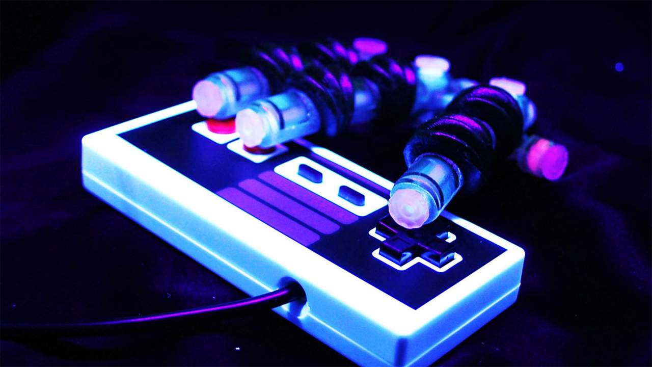 New soft robotic hand is dexterous enough to beat a video game