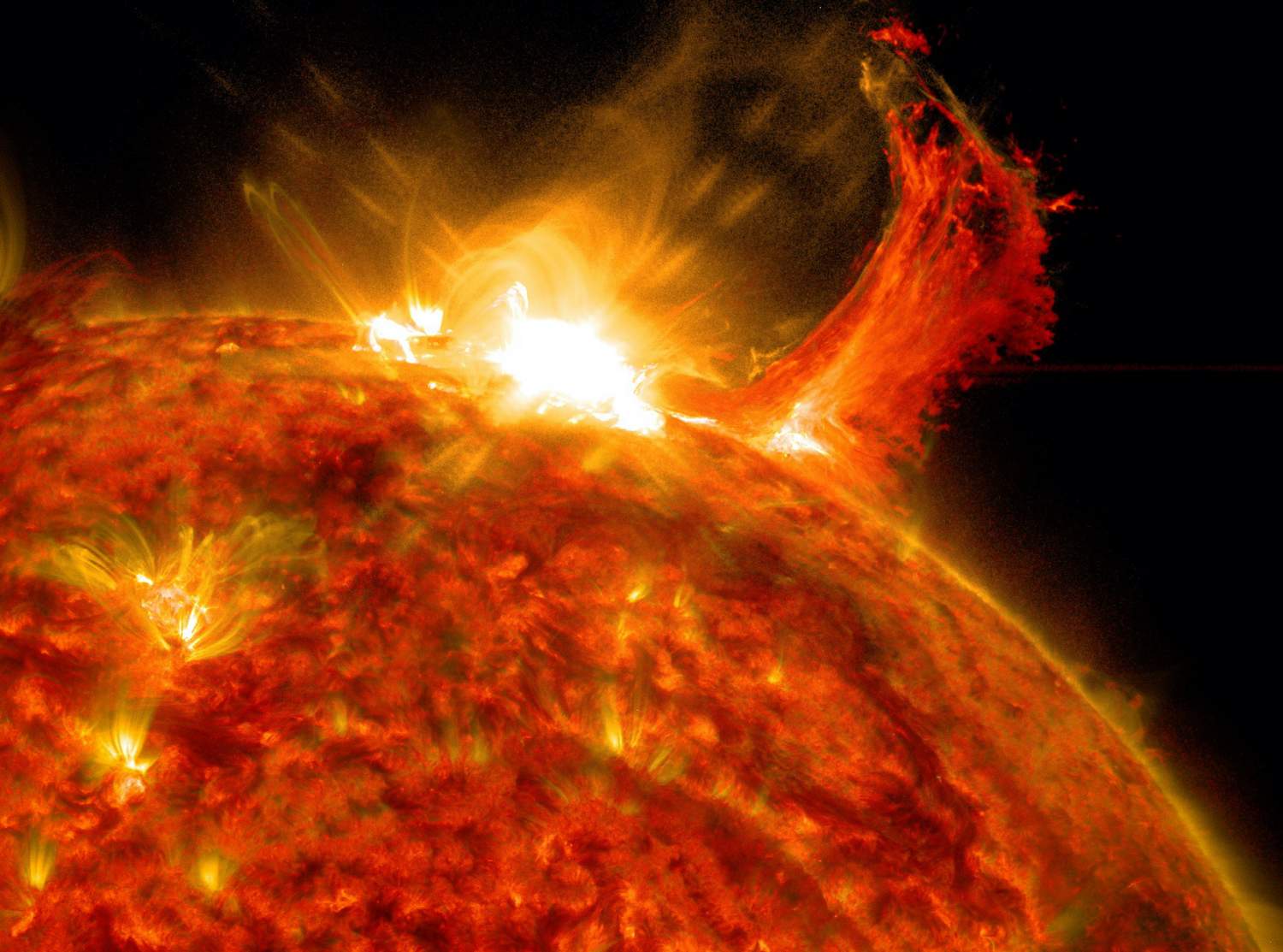 This huge Xclass solar flare shows why NASA's Sun study is so vital