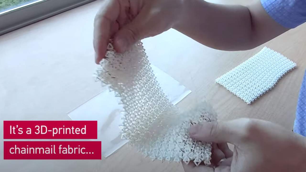 3D printed chain mail smart fabric stiffens on-demand