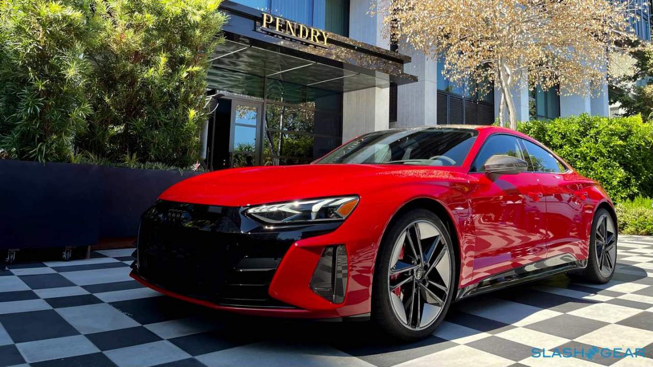2022 Audi RS e-tron GT Review