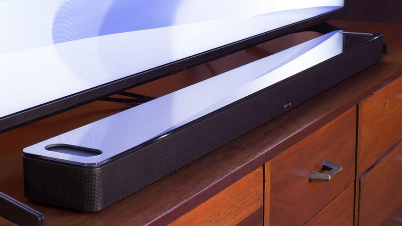 Bose Smart Soundbar 900 combines spatial audio tech and Dolby Atmos