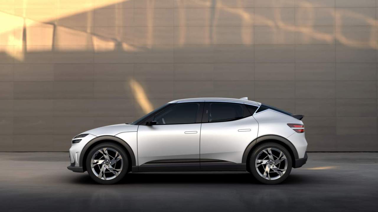 2022 Genesis GV60 EV to arrive with facial recognition like a smartphone