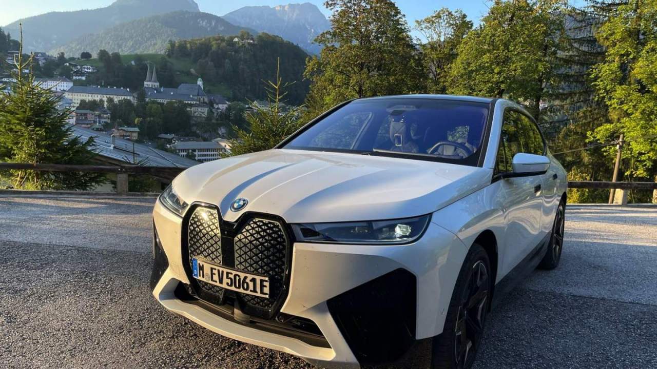 2022 BMW iX First Drive