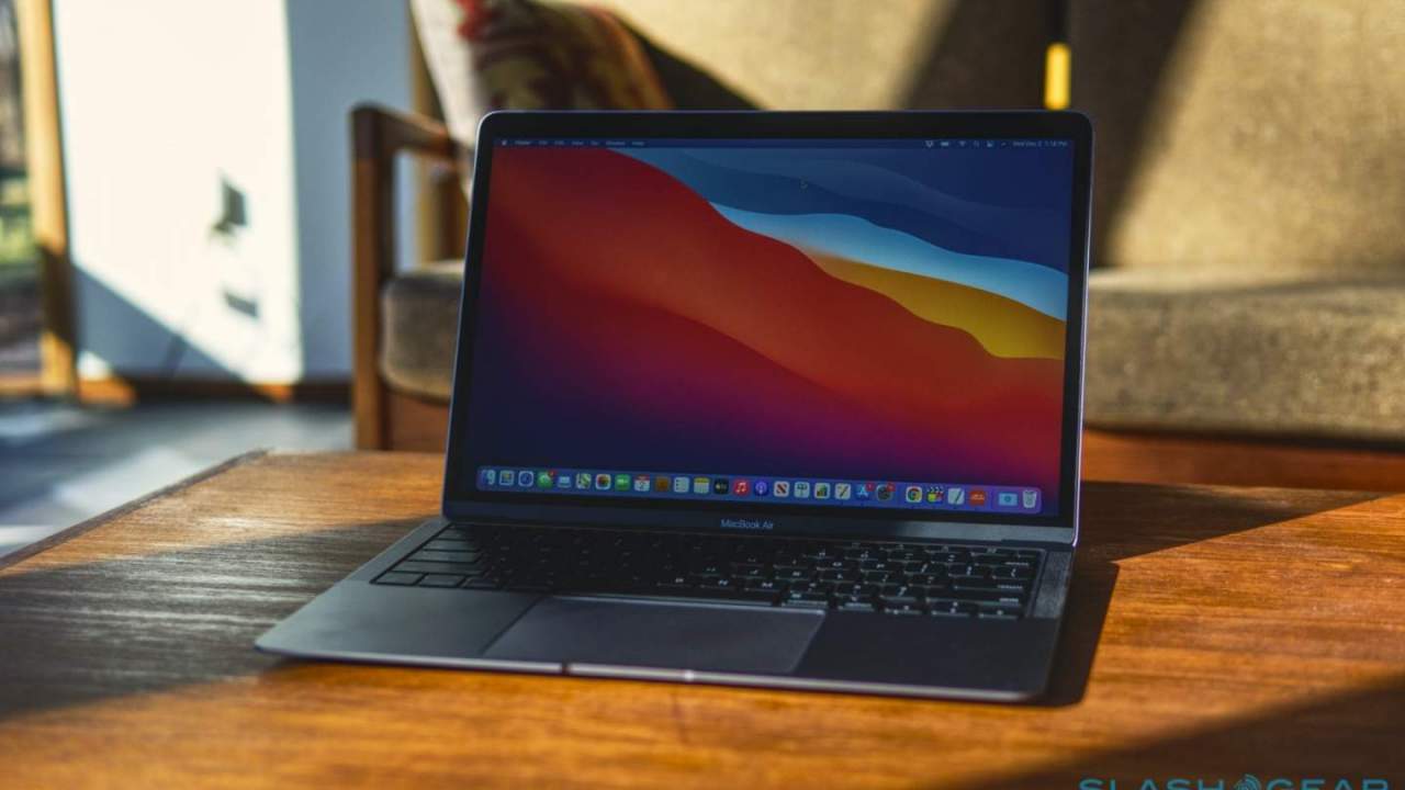 New MacBook Air 2022 specs leak suggests good news and bad