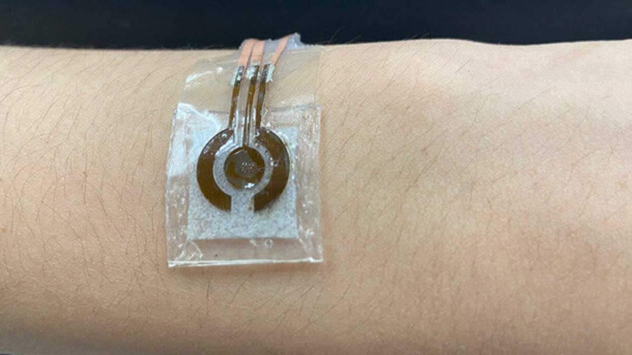 Penn State researchers develop a glucose sensor that needs no needles