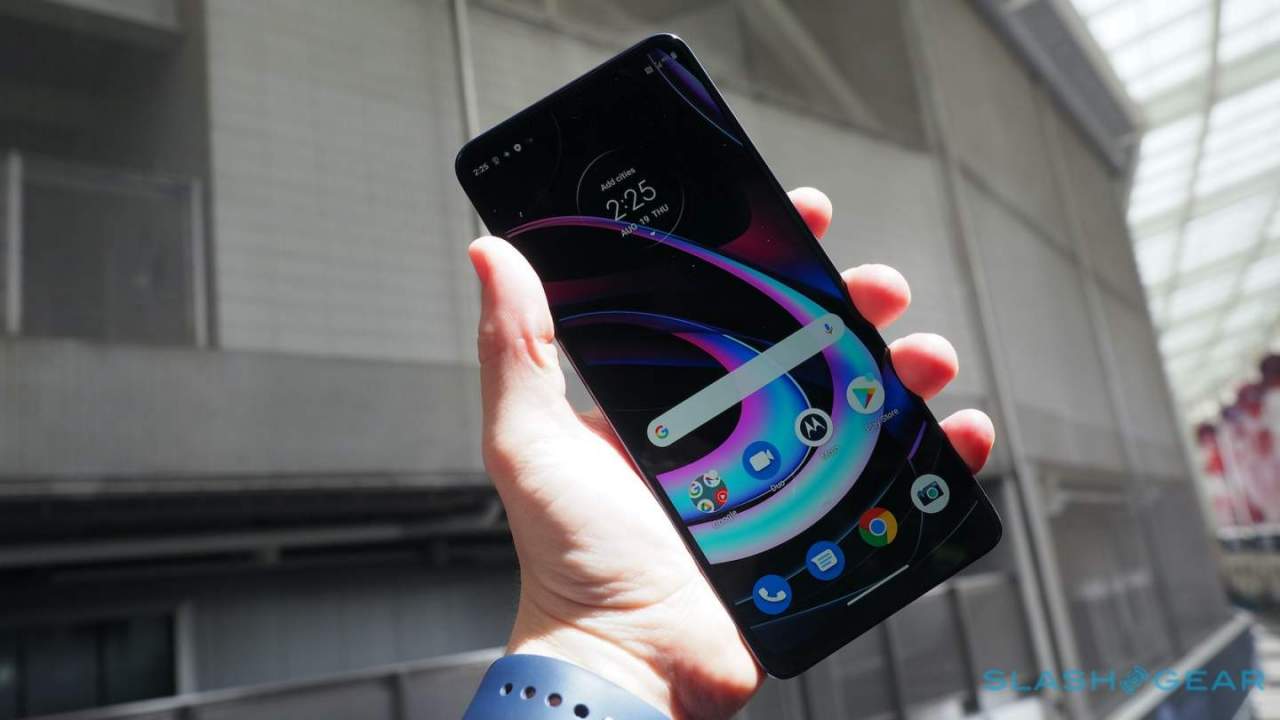 Motorola Edge 5G UW is Verizon’s new best Apple and Samsung alternative