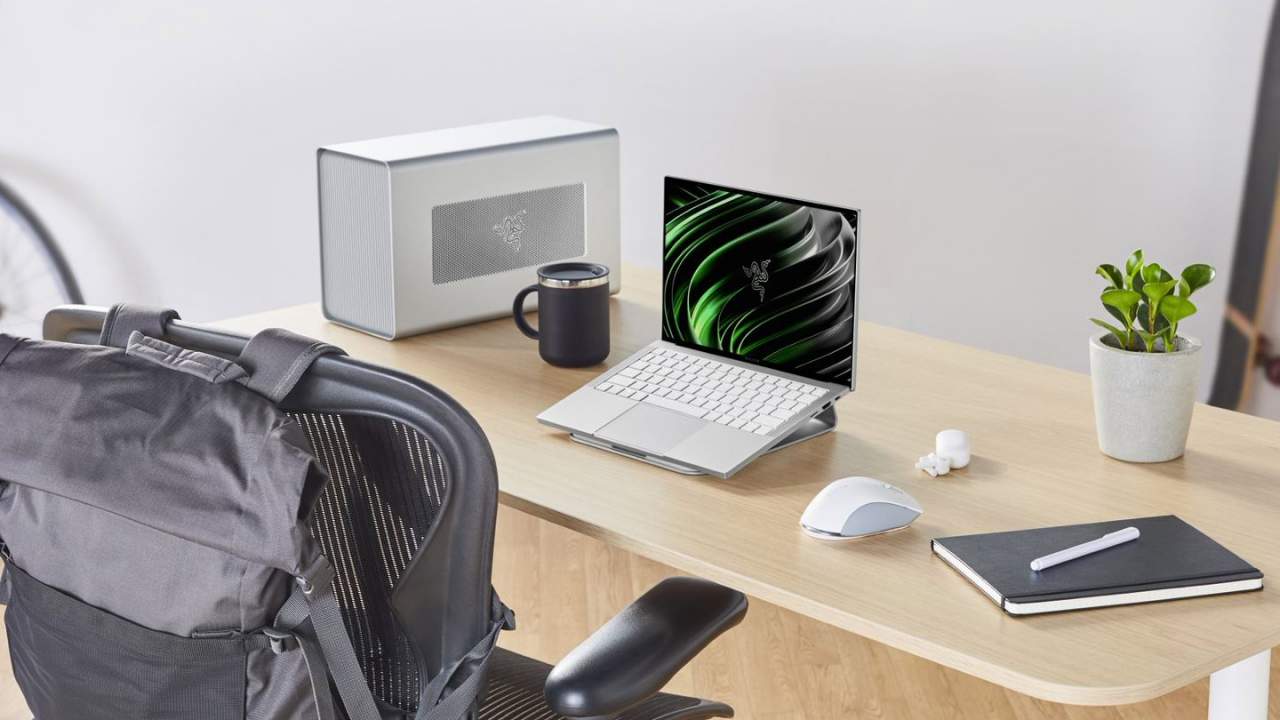 Razer Book and Razer Blade 15 lead the Windows 11 charge with your laptop