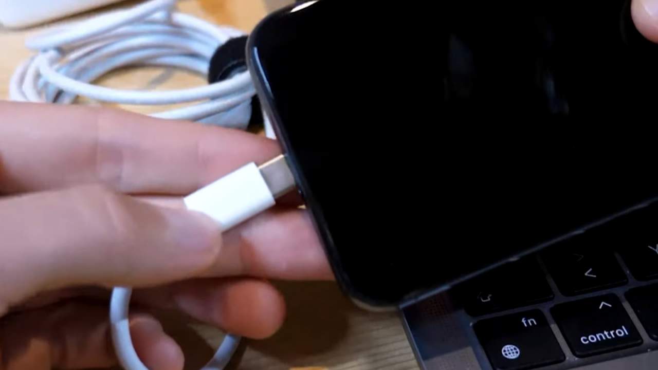 USB-C iPhone hack made real