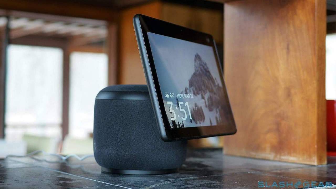 Echo Show 10 on desk