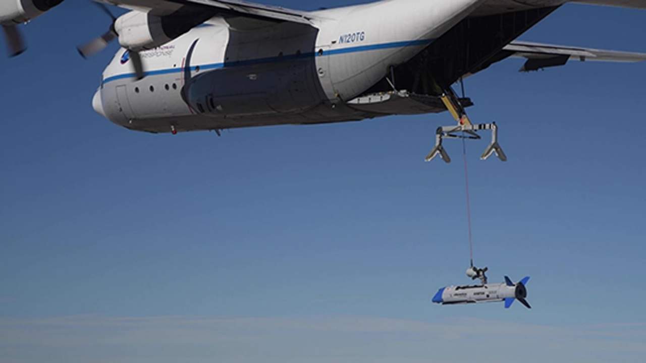 DARPA successfully recovers Gremlins Air Vehicle during flight