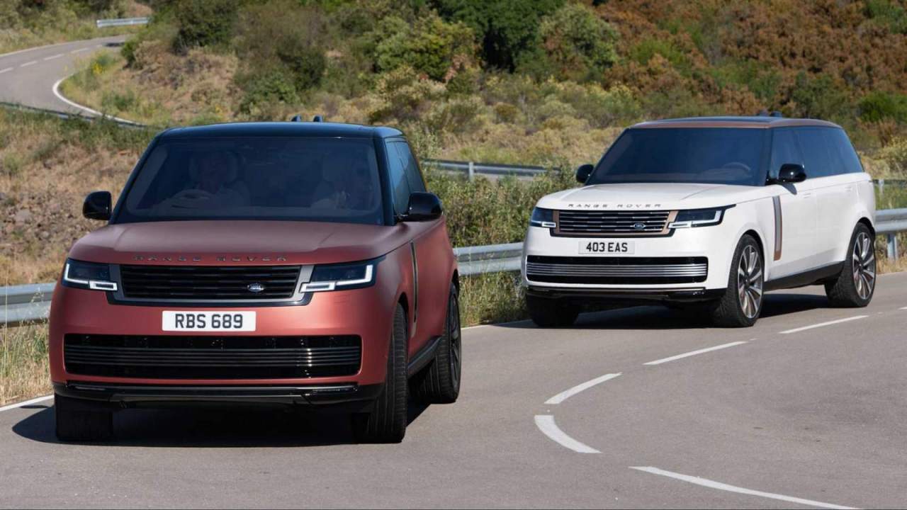 Land Rover’s top-of-the-line 2022 Range Rover SV gives luxury a new meaning
