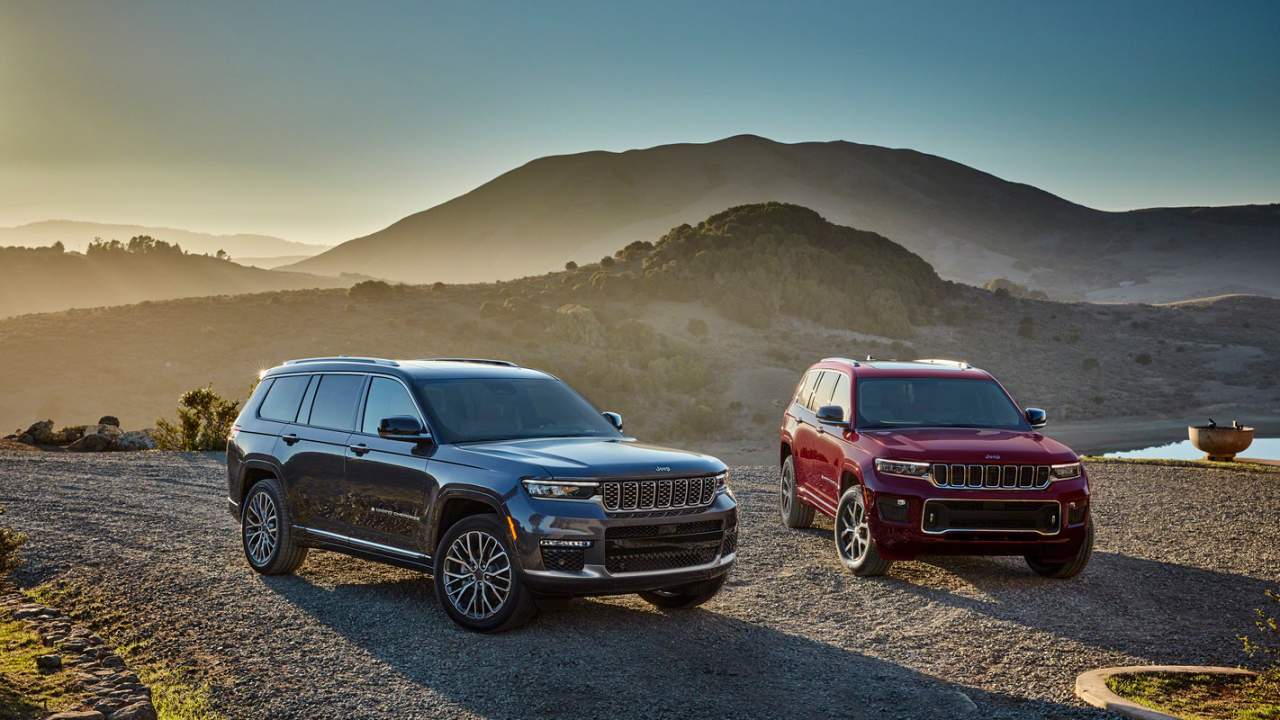 2022 Jeep Grand Cherokee L adds a screen you never knew you needed