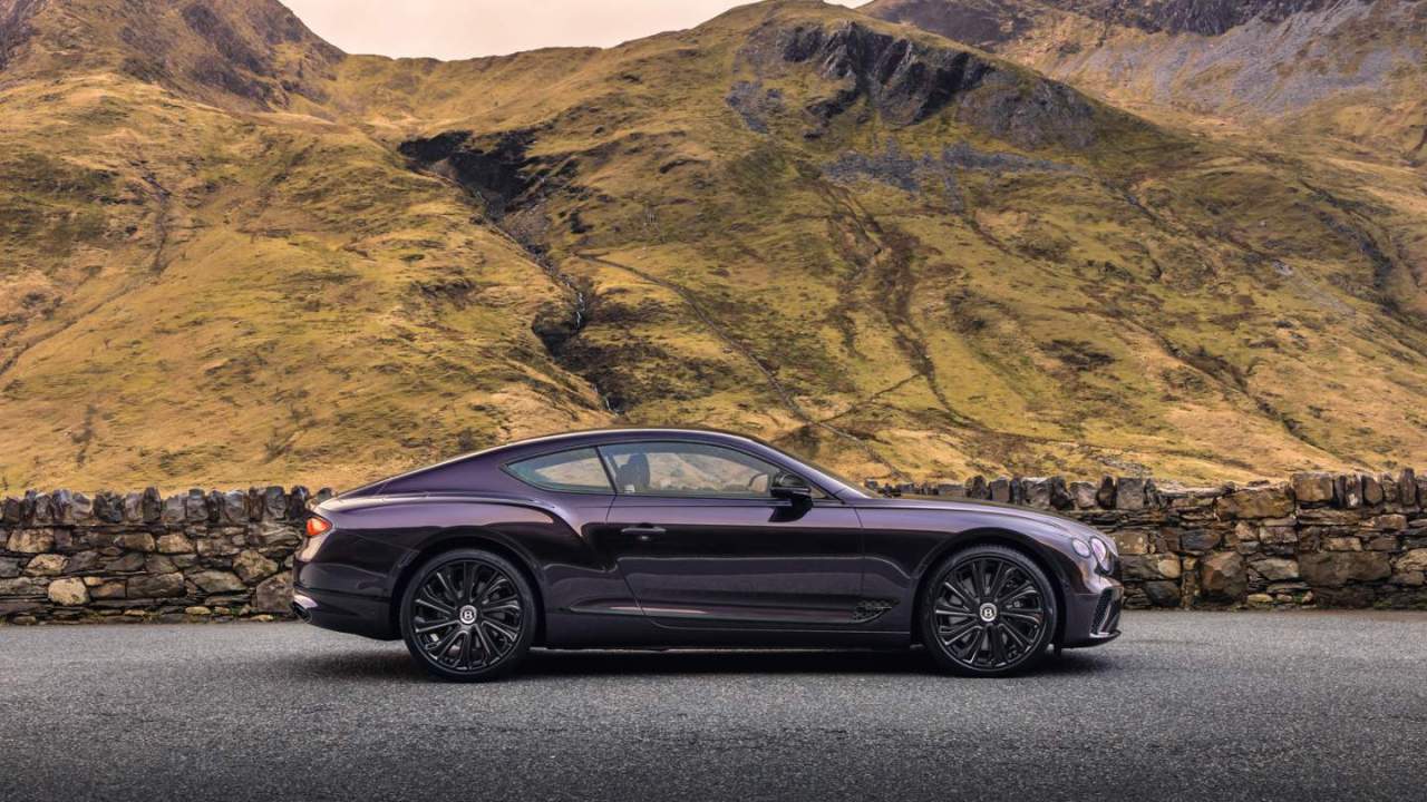 2022 Bentley Continental GT Mulliner Blackline gives luxury a sinister twist