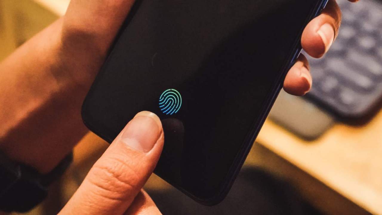 Fingerprint sensor on phone