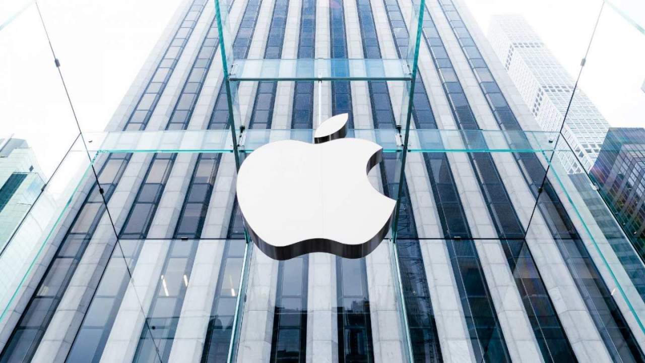 Apple Q1 2022 winners & losers: iPhone up, iPad down in bumper holiday