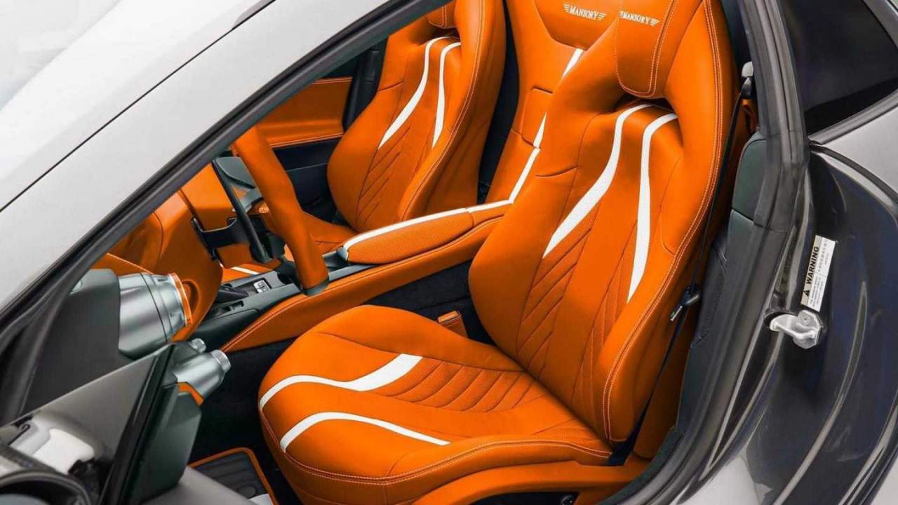 Mansory Ferrari 812 driver's seat