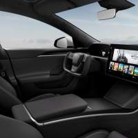 Apple CarPlay on a Tesla made possible with this hack